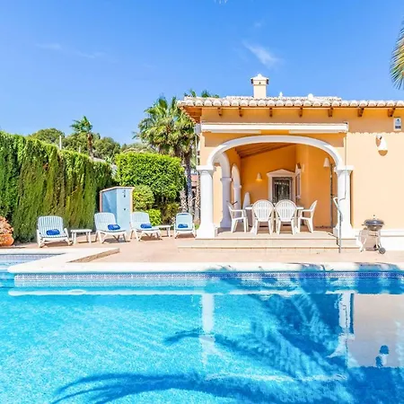 Ambar Tur Villa *